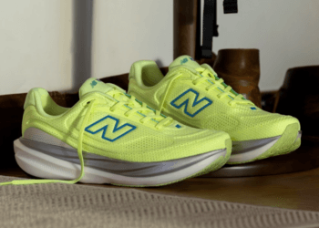 NB 1080 v15 é uma das principais apostas da New Balance no running em 2026 - Divulgação / New Balance