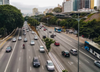 Alíquota para os carros de passeio continua a mesma do ano passado, 4% Foto: Divulgação/Governo de SP