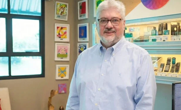 Grupo Silvio Santos promove mudanças estratégicas e reorganiza liderança do SBT