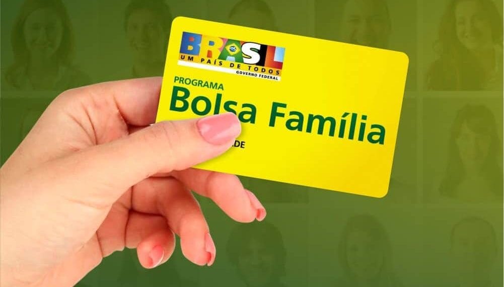 Teve o Bolsa Família bloqueado? Veja os motivos, como regularizar e o passo a passo para voltar a receber o benefício rapidamente.