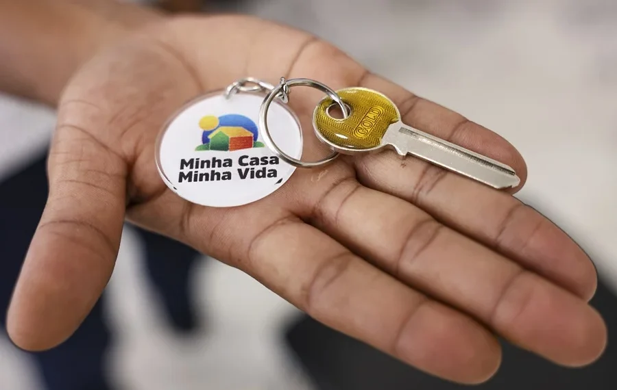 Brasília (DF), 24/03/2026 - O presidente da República, Luiz Inácio Lula da Silva, participa da entrega simultânea de 2.215 moradias do Minha Casa, Minha Vida. A cerimônia também ocorre nos municípios de Santarém (PA), Dias d’Avila (BA), Rio Largo (AL) e São Braz (AL). (Crédito: Marcelo Camargo/Agência Brasil)