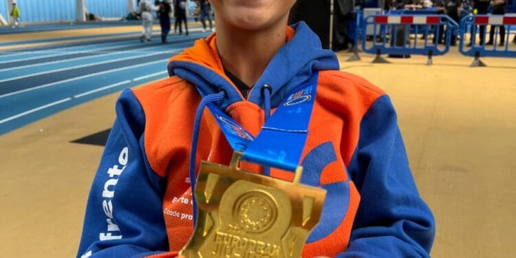 Rebeca Bem-te-vi no jiu-jitsu