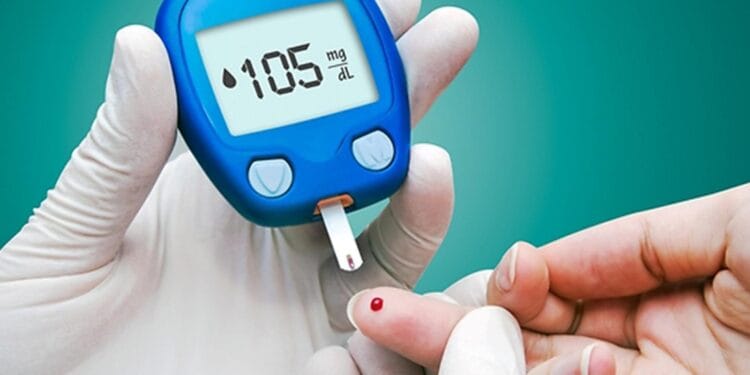 sintomas de diabetes infográfico com os 7 sinais principais sede excessiva urina frequente e cansaço