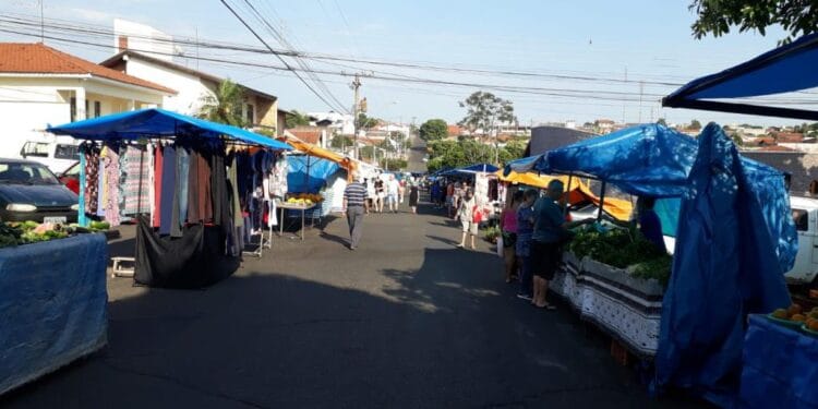 feira livre em Bauru hoje