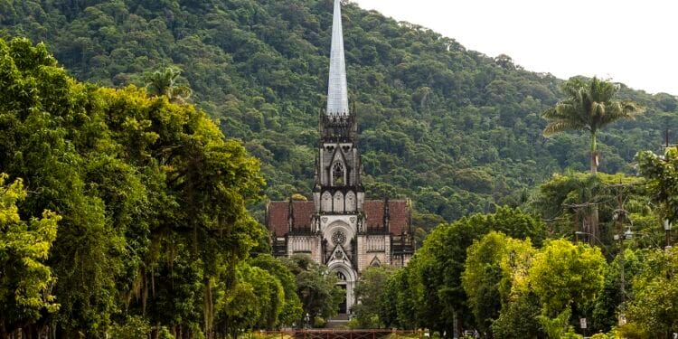 Confira o horário da missa na Igreja Matriz de Petrópolis