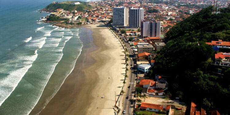 Itanhaém é bom para morar? Bairros, segurança, alagamentos e qualidade de vida