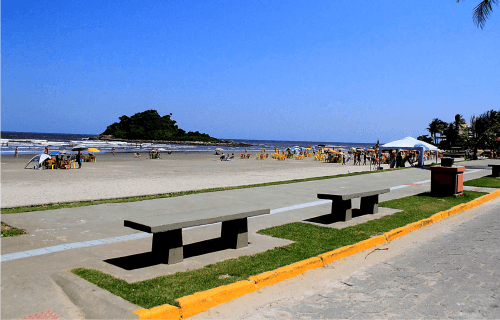 Praia dos Pescadores: surfe e cenário de novela 