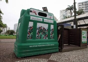 Conheça os ecopontos em Santos SP e saiba onde descartar lâmpadas, pilhas, eletrônicos, óleo de cozinha, vidro e pneus. Lista completa com endereços e telefones.