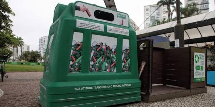 Conheça os ecopontos em Santos SP e saiba onde descartar lâmpadas, pilhas, eletrônicos, óleo de cozinha, vidro e pneus. Lista completa com endereços e telefones.