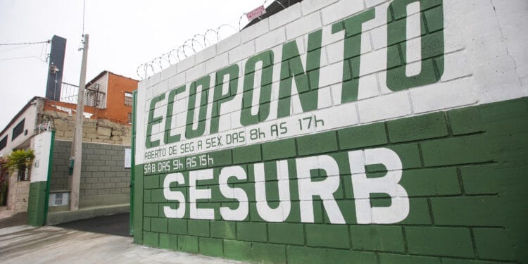 Veja os 24 ecopontos em Praia Grande SP com endereços, horários e o que pode descartar: vidro, entulho, pneus, óleo, pilhas e mais.