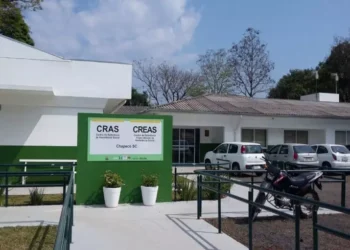 CRAS Chapecó SC endereços telefones bairros atendidos serviços assistência social gratuito